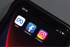 Meta's Facebook & Instagram are Down