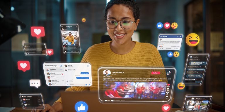 Social Media & Graphic Design – Get Your Brand Seen